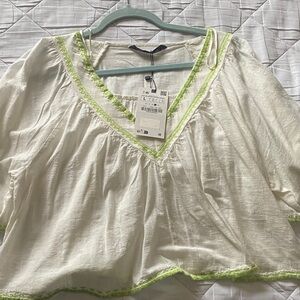 ZARA Women's White and Green V-Neck Top